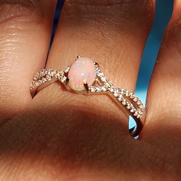 VTG NWT 925 Ethiopian Fire Opal Pave Ring Size 11 - Picture 2 of 9